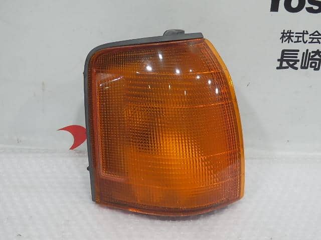 Used]Crown Comfort YXS11Y Right Front Clearance Lamp 5311143021 BE  FORWARD Auto Parts