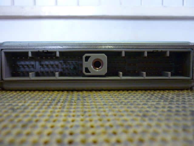 Used]Stagea WHC34 Engine Control Unit / ECU 237400V701 - BE 
