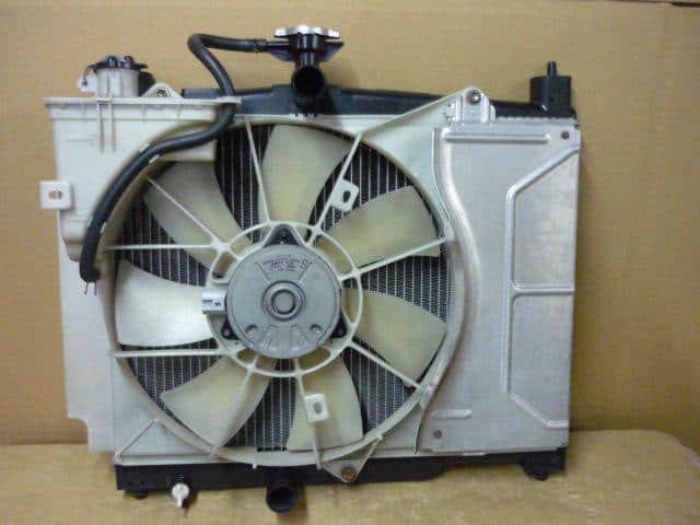 Used]Vitz SCP10 radiator 1640023080 BE FORWARD Auto Parts