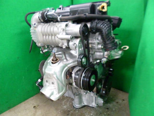 Used]Note E12 engine ASSY 101023VA5F - BE FORWARD Auto Parts
