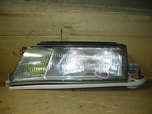 Used]Chaser GX81 Left Headlight - BE FORWARD Auto Parts