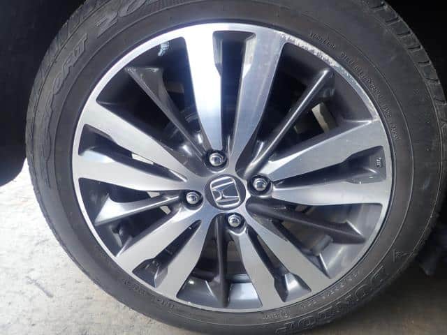 Used]Fit GP5 aluminum wheel 42700T5AN91 - BE FORWARD Auto Parts