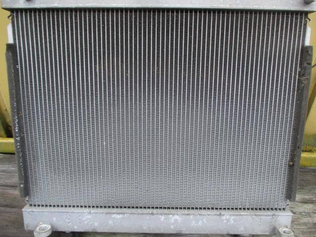 Used]Every DA64V radiator BE FORWARD Auto Parts