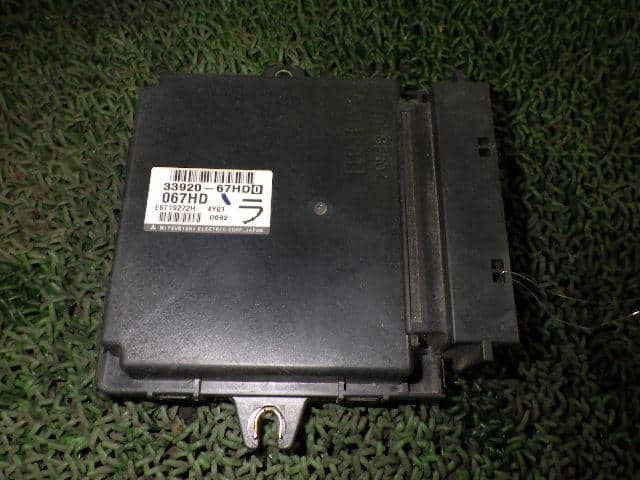 Used]Carry DA63T Engine Control Unit / ECU 3392067HD0 - BE FORWARD