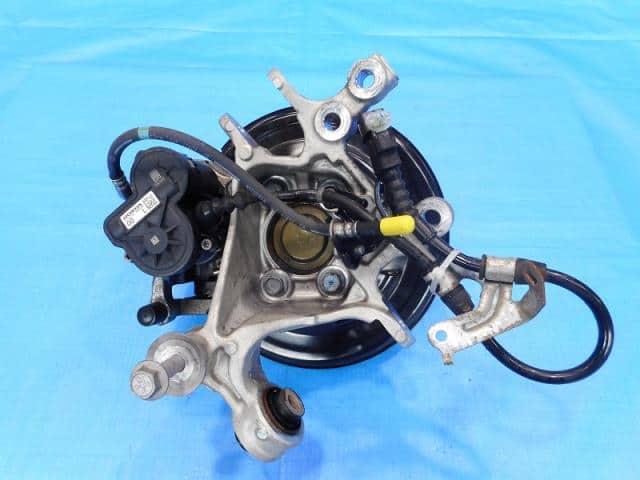 Used]Civic FK7 Left Rear Knuckle ASSY 52215TBAA00 - BE FORWARD Auto Parts