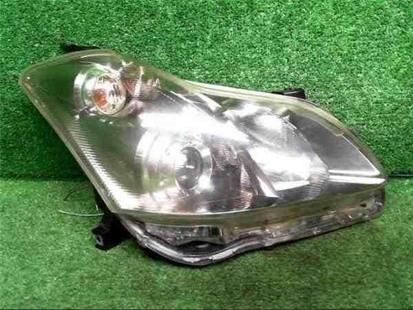 Подлокотник toyota blade
