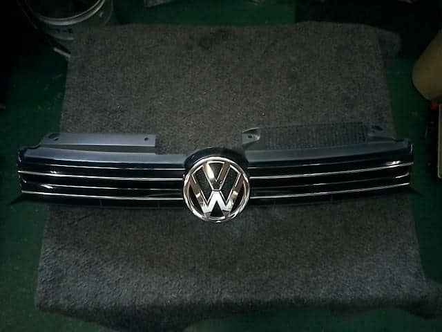 Used Radiator Grille Volkswagen Golf Variant 12 Dba 1kcav Be Forward Auto Parts