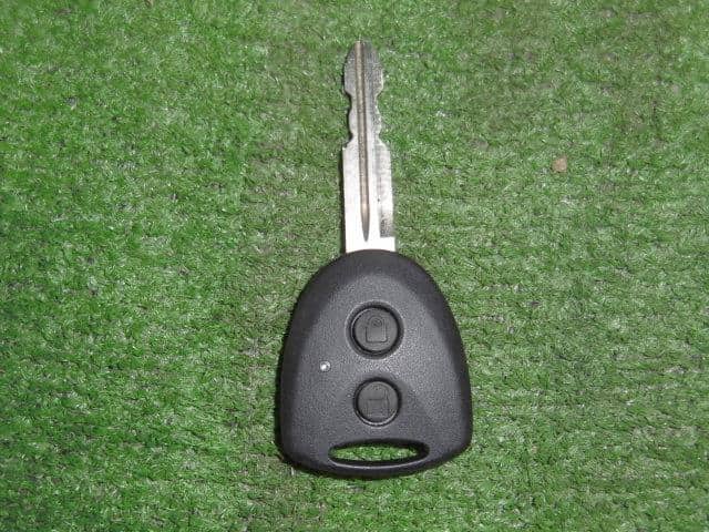 [Used]Keyless Entry Remote Control Key DAIHATSU Mira e-s 2019 DBA ...