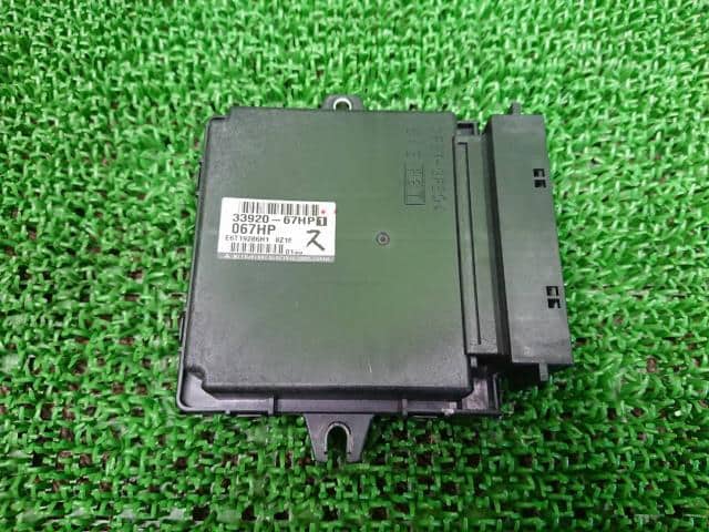 パーツ Carry DA63t Electric ECU 33920-67HP1 Used]Carry DA63T Engine Control Unit / ECU 3392067HP1 - BE FORWARD