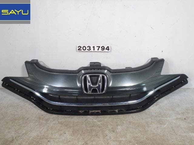 Used]Fit GP5 Front Grille 71120T5C003 - BE FORWARD Auto Parts