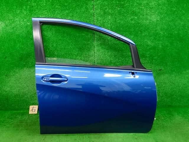 エンジン ヤフオク! - ノート DBA-E12 右フロントドア RAW H010M-3VAMA ...