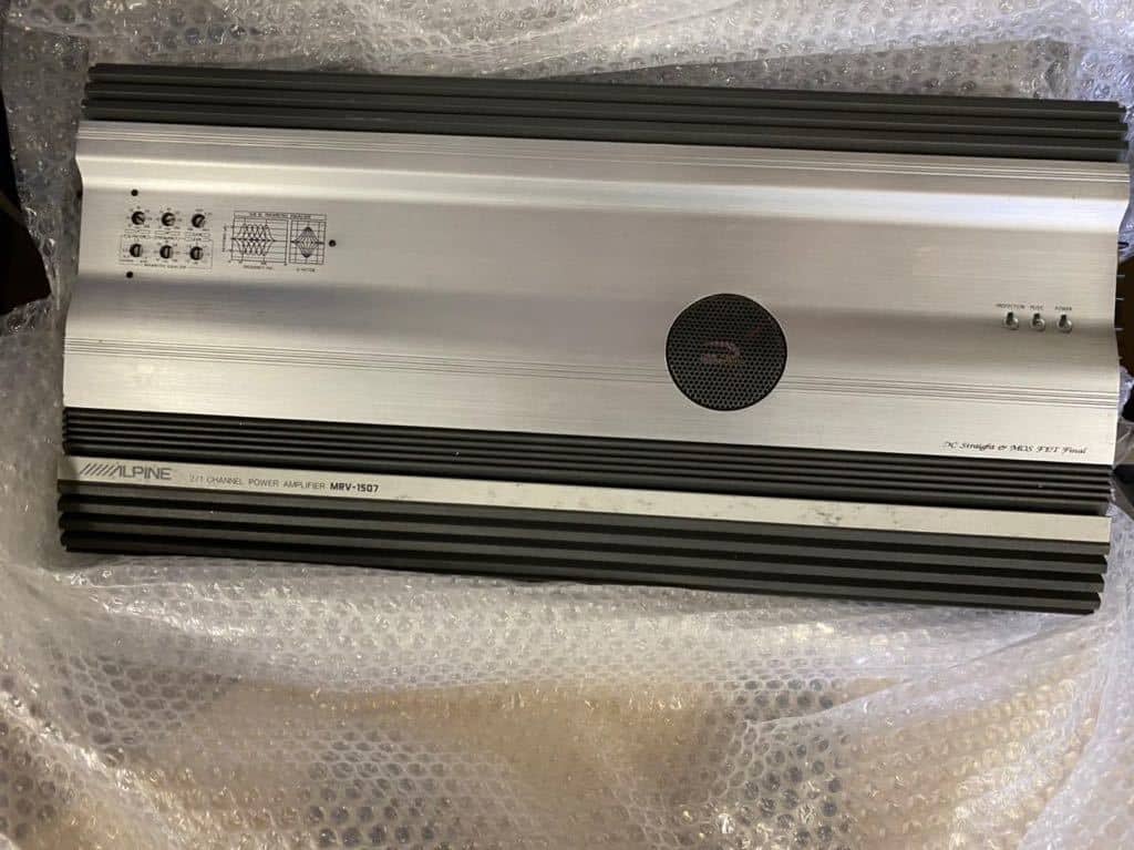 カーオーディオ ALPIN MRV-1507 Alpine MRV-1507 at Onlinecarstereo.com