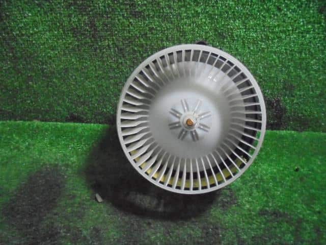 [Used]Blower Motor HONDA Stream 2004 CBA-RN3 - BE FORWARD Auto Parts