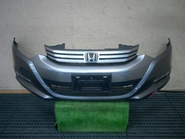 2010 honda store insight front bumper