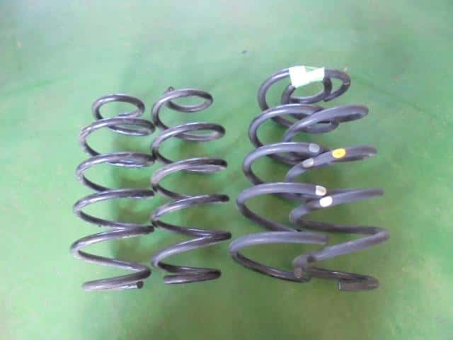 Honda Freed 08 Dba Gb3 Coil Spring Set Used Pa Ebay
