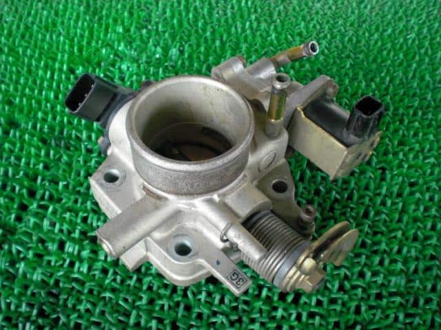 Mazda P3 Throttle Body for Demio and 121