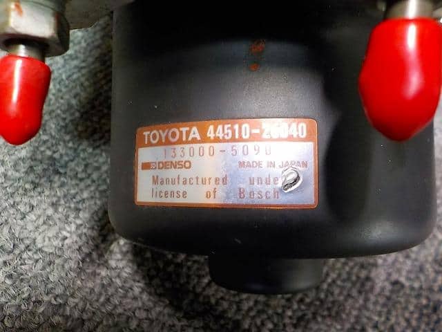 Used]ABS Actuator TOYOTA Hiace 2001 GF-RZH111G 4405026010