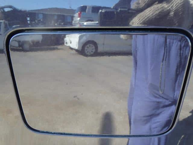 Fuel Door / Filler Alto Suzuki 2011