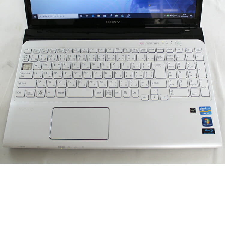 Used]SONY VAIO E series SVE15119FJW Core i7/8GB/750GB/ Blu-ray