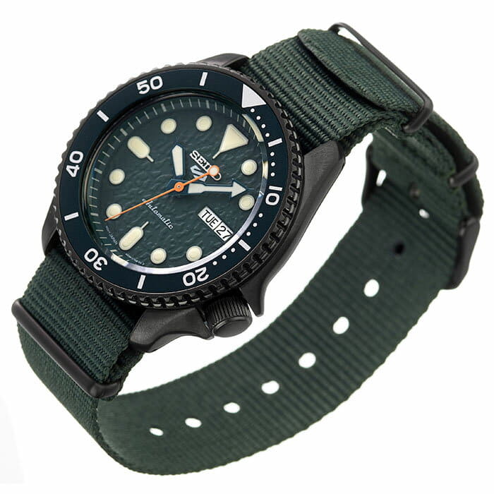 New SEIKO SEIKO clock SEIKO five 5 Sports mens dark green SRPD77 waterproofing Automatic winding self winding watch automatic automatic car machine type foreign countries SEIKO calendar member of soci...