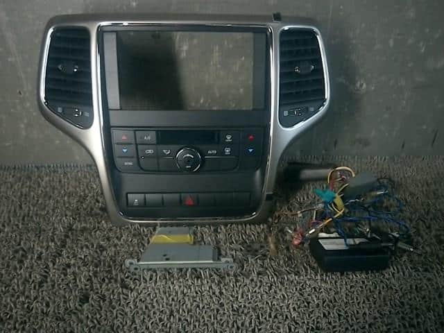 Used]Interior Parts CHRYSLER Jeep grand 