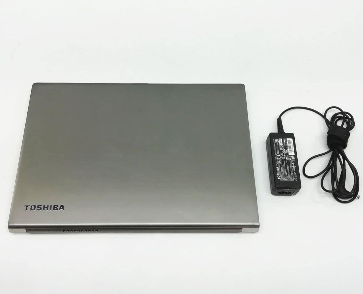 高速◆dynabook R63◆i7-5500U◆SSD256GB◆8GB Used]It is the Core i7 fifth generation TOSHIBA dynabook R63/P