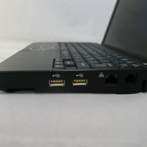 Used]Panasonic Panasonic Let's note CF-J10 Core i3 8GB HDD500GB