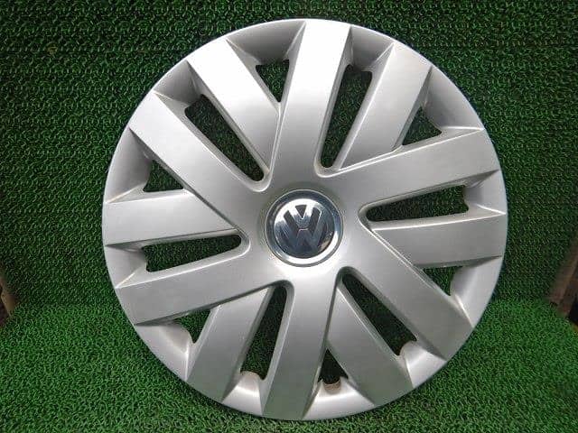 Used]VW Polo 6RCBZ hubcap 6R0601147C - BE FORWARD Auto Parts