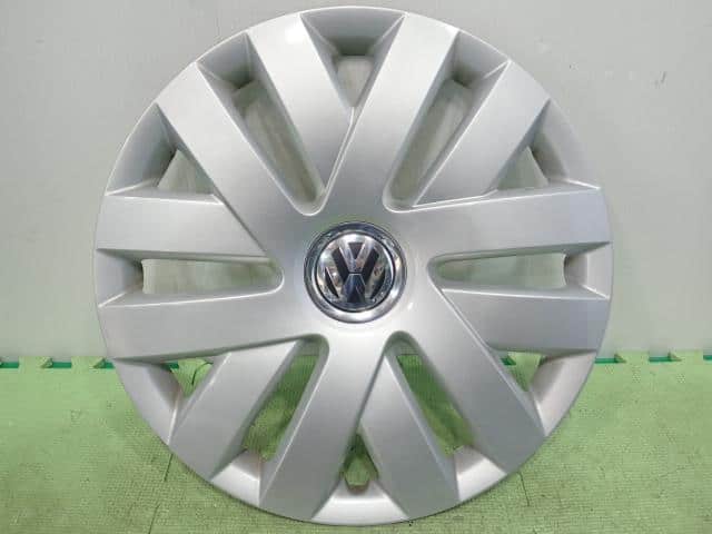 Used]VW Polo 6RCBZ hubcap *** - BE FORWARD Auto Parts