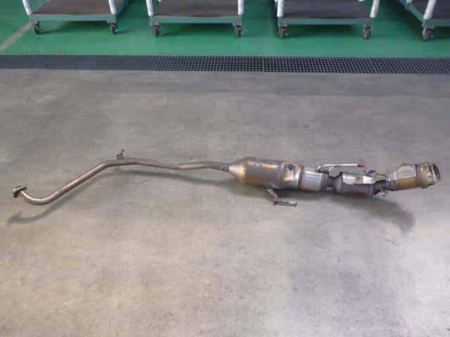 Used Front Exhaust Pipe TOYOTA Prius 2010 DAA ZVW30 1741037310