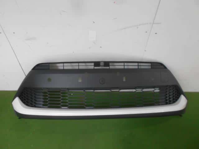 Used]C-HR NGX50 Front Grille 5310210070A0 - BE FORWARD Auto Parts