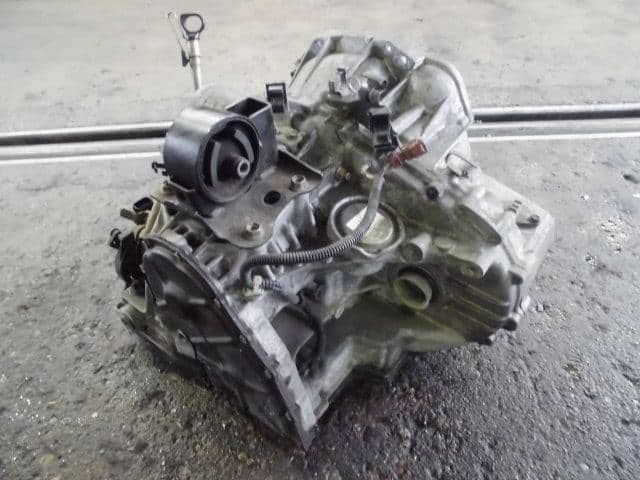 Стартер nissan sunny fb15
