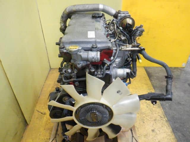 [Used]S05D Engine HINO Dutro 2001 KK-XZU301X 1900078300 - BE FORWARD ...