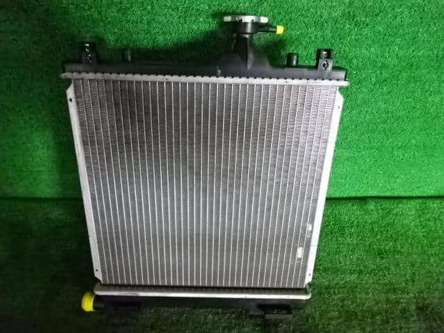 Used]AZ-Wagon MD22S radiator 1A1915200 BE FORWARD Auto Parts