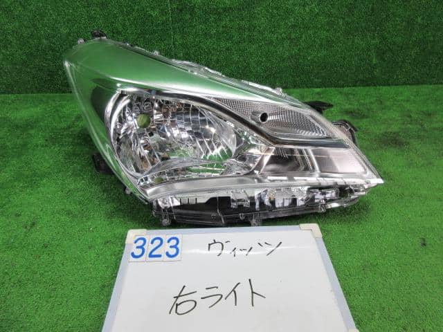 Used]Vitz KSP130 Right Headlight 8113052L40 - BE FORWARD