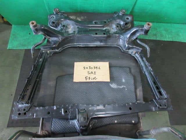 SAI AZK10 フロントメンバー S 51201-72011 1F7 Used]SAI AZK10 front