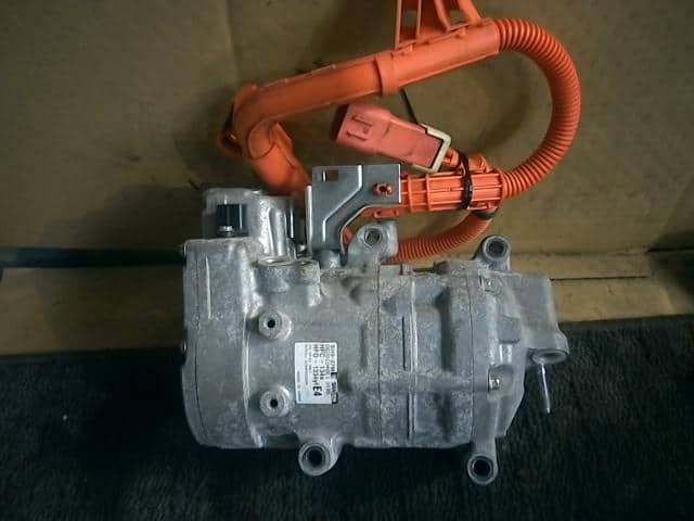 Used]A/C Compressor HONDA Vezel 2018 DAA-RU4 388105KPJ01 - BE