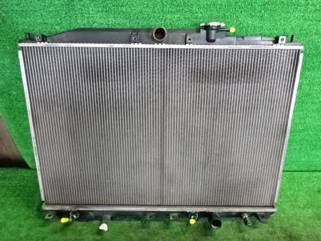 Used]Step Wagon Spada RG3 radiator 19010RTA004 BE FORWARD Auto Parts