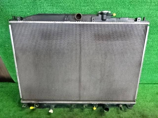 [Used]Step Wagon Spada RG3 radiator 19010RTA004 - BE FORWARD Auto Parts