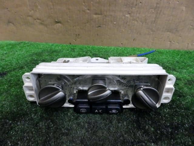 Used]Ek Classy H81W Air Conditioner Panel Switch MN189233 BE FORWARD  Auto Parts