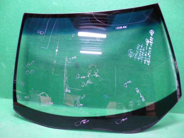 Used Front Windshield Honda Legend 04 Dba Kb1 sjaj00 Be Forward Auto Parts