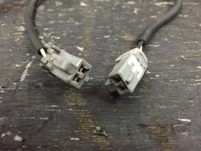 Used]Chaser JZX100 Right Rear Knuckle ASSY 4230430040 - BE