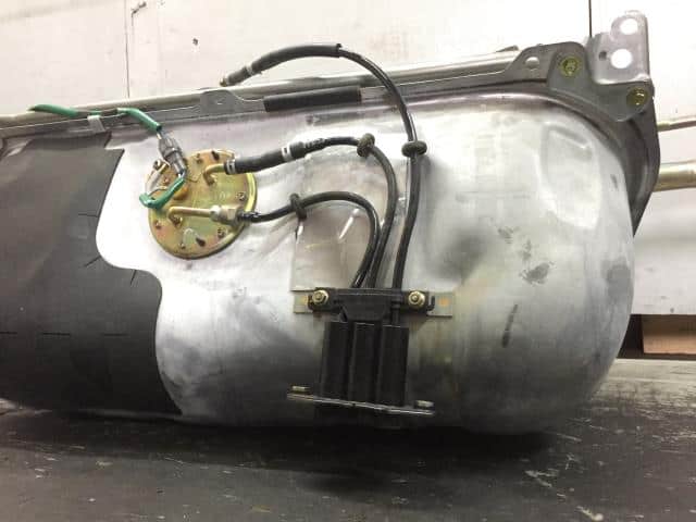 ◇GX100 JZX100 トヨタ チェイサー マークⅡ クレスタ 燃料タンク