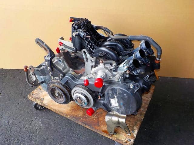 Used]EF-SE Engine DAIHATSU Hijet 2006 LE-S320V 19000B5170 - BE