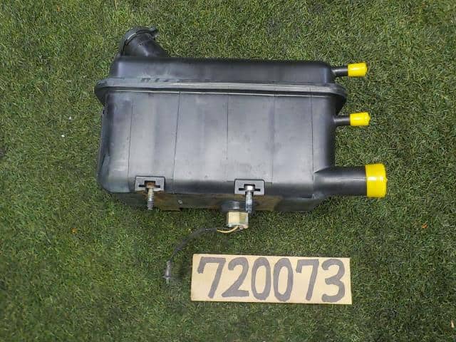 Used]Coolant Tank NISSAN UD QUON 2009 ADG-GK4XAB 2140100Z73