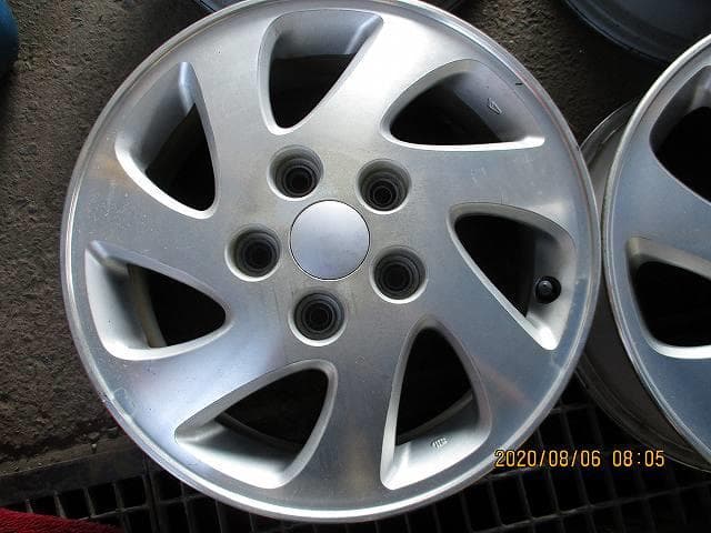 Used Terios Kid J131g Aluminum Wheel 175 80r15 Be Forward Auto Parts Used Terios Kid J131g Aluminum Wheel 175 80r15 Be Forward Auto Parts
