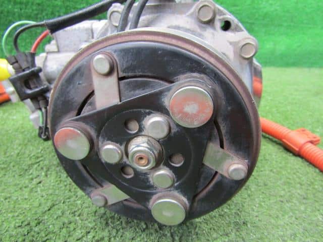 Used]Civic FD3 A/C Compressor 38810RMXA01 - BE FORWARD Auto Parts