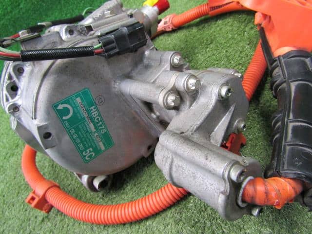 Used]Civic FD3 A/C Compressor 38810RMXA01 - BE FORWARD Auto Parts