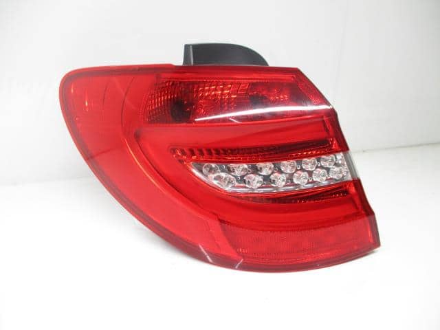 Used]Benz W246 B Class 246242 Left Tail Lamp A 246 820 05 64 - BE