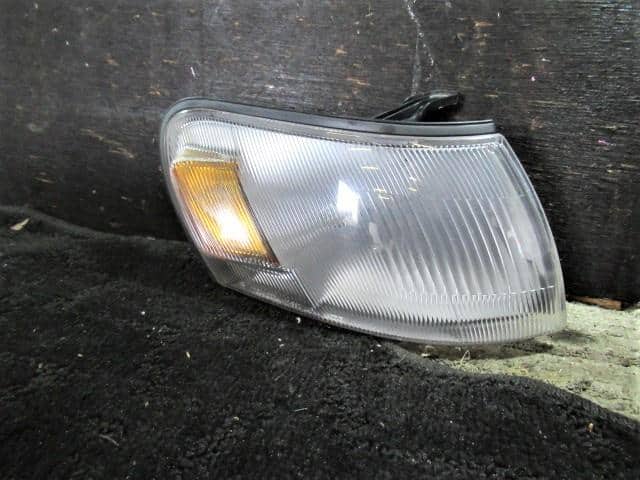 Used Right Side Marker Light Toyota Sprinter 2000 Gg Ee102v Be Forward Auto Parts
